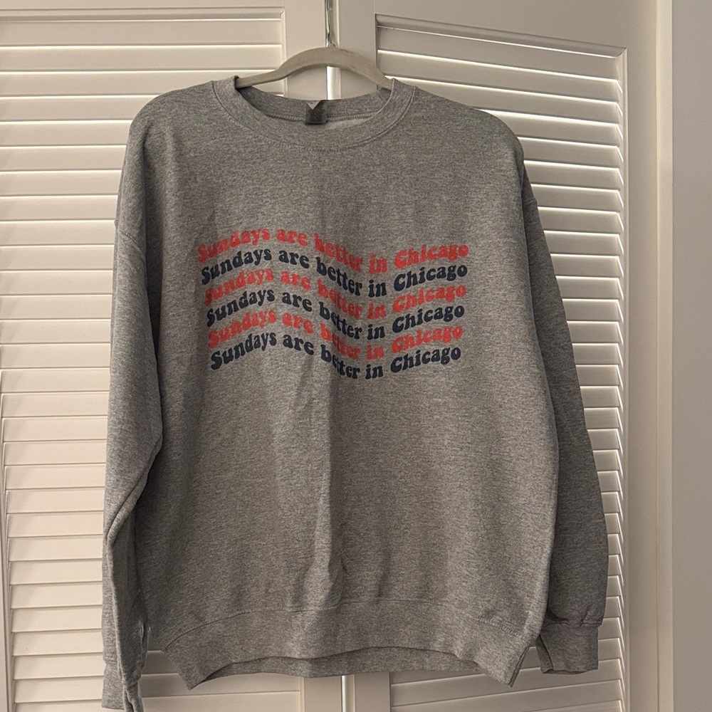 Gray 'Sundays Are Better in Chicago' Crewneck